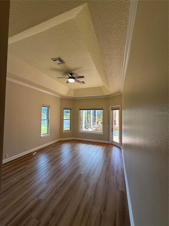 En Venta: $1,279,000 (4 camas, 3 baños, 2523 Pies cuadrados)