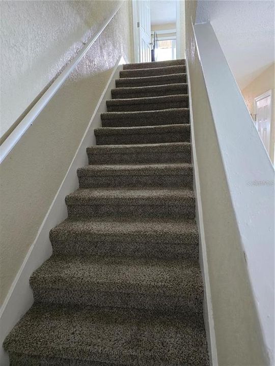 For Sale: $113,900 (2 beds, 1 baths, 762 Square Feet)