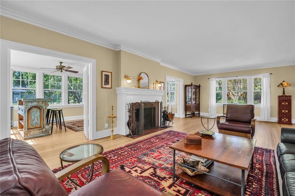 For Sale: $1,450,000 (4 beds, 3 baths, 3746 Square Feet)