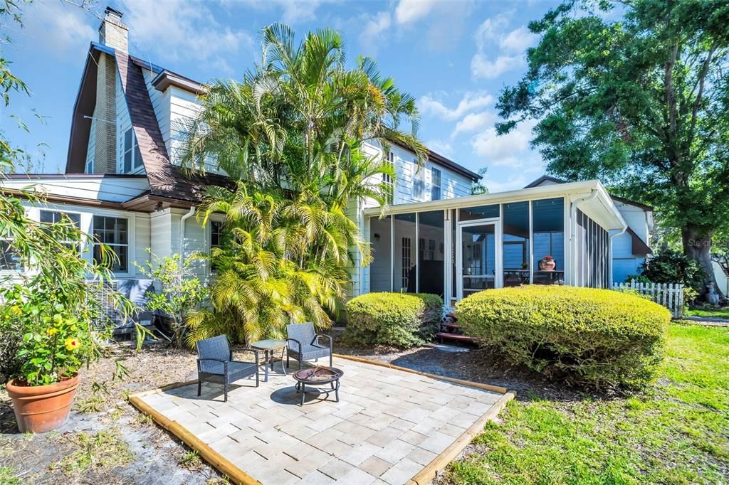 For Sale: $1,450,000 (4 beds, 3 baths, 3746 Square Feet)