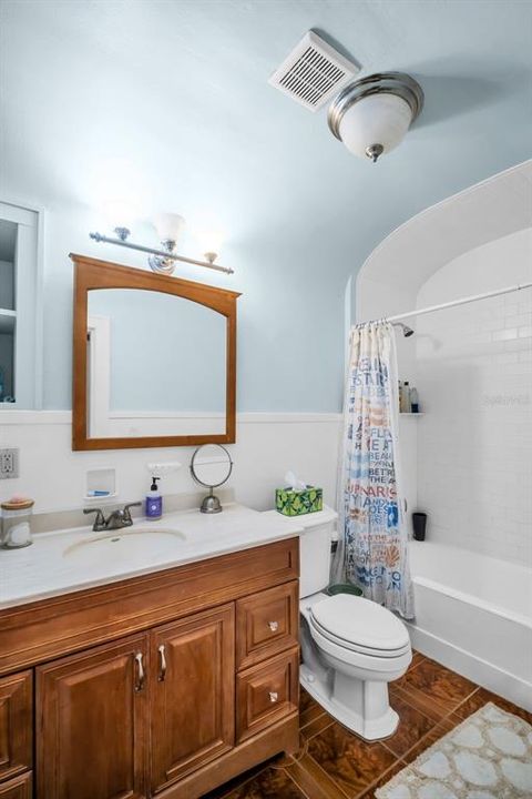 For Sale: $1,450,000 (4 beds, 3 baths, 3746 Square Feet)