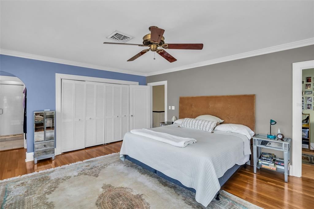 For Sale: $1,450,000 (4 beds, 3 baths, 3746 Square Feet)