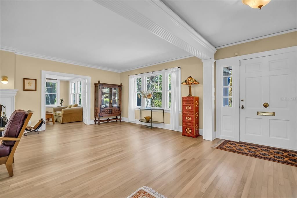 For Sale: $1,450,000 (4 beds, 3 baths, 3746 Square Feet)