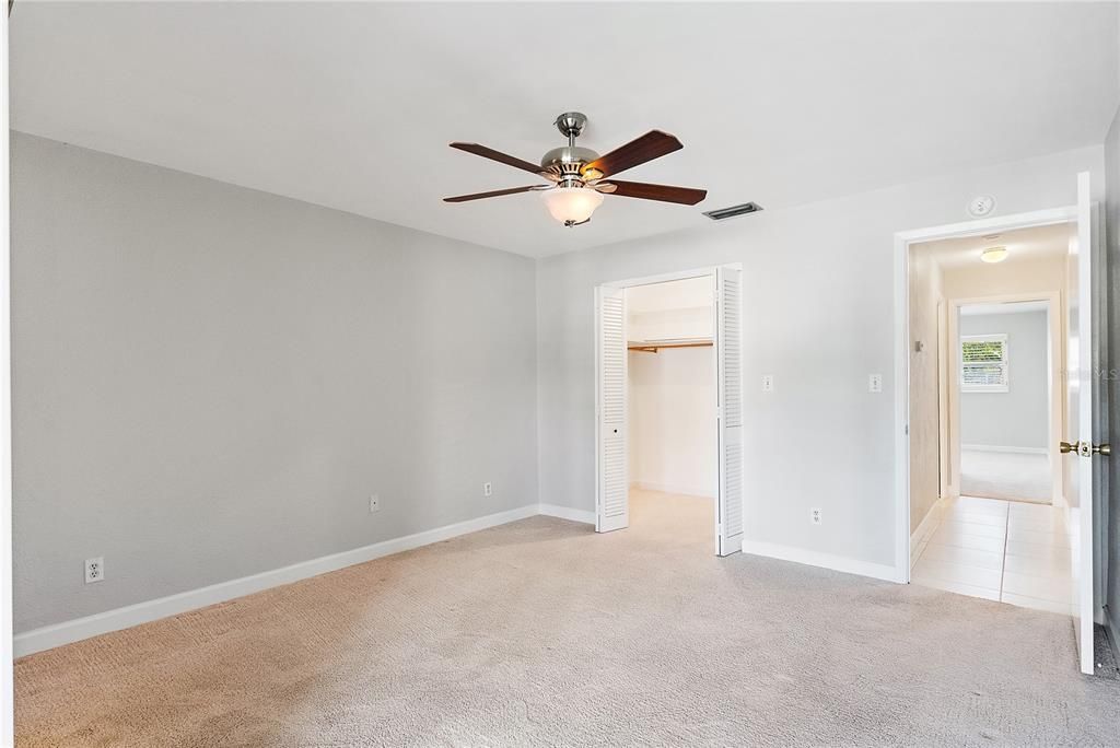 For Sale: $224,000 (2 beds, 2 baths, 1200 Square Feet)