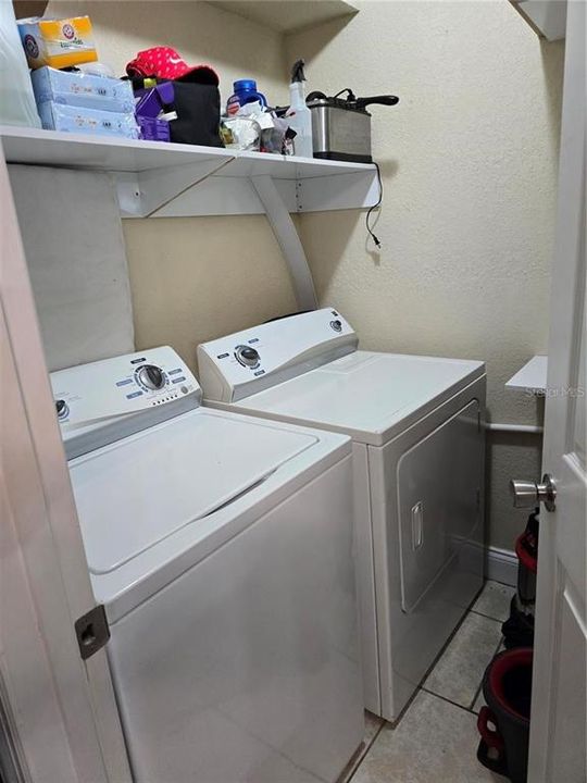 For Rent: $1,395 (2 beds, 1 baths, 762 Square Feet)