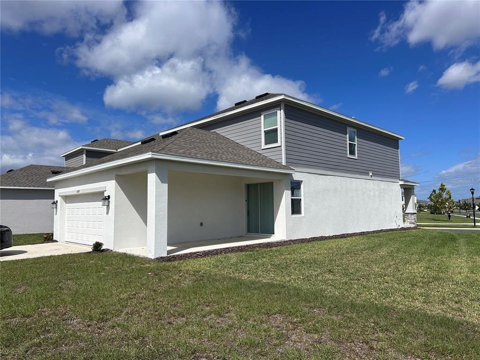 Active With Contract: $2,750 (5 beds, 3 baths, 2524 Square Feet)