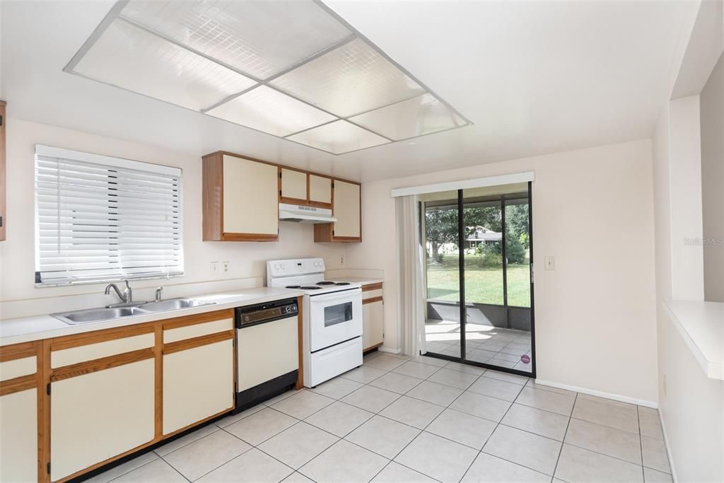 出租: $2,250 (2 贝兹, 2 浴室, 1260 平方英尺)