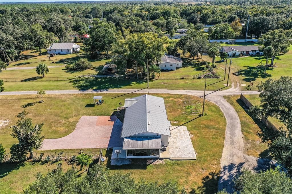 На продажу: $519,900 (4 спален, 2 ванн, 1836 Квадратных фут)