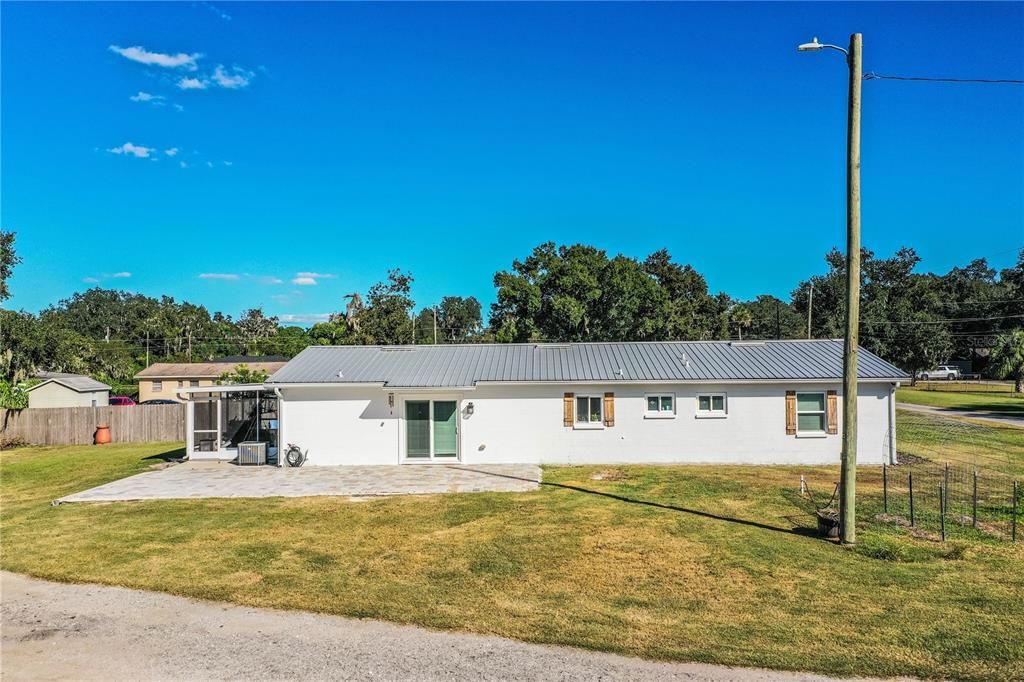 На продажу: $519,900 (4 спален, 2 ванн, 1836 Квадратных фут)