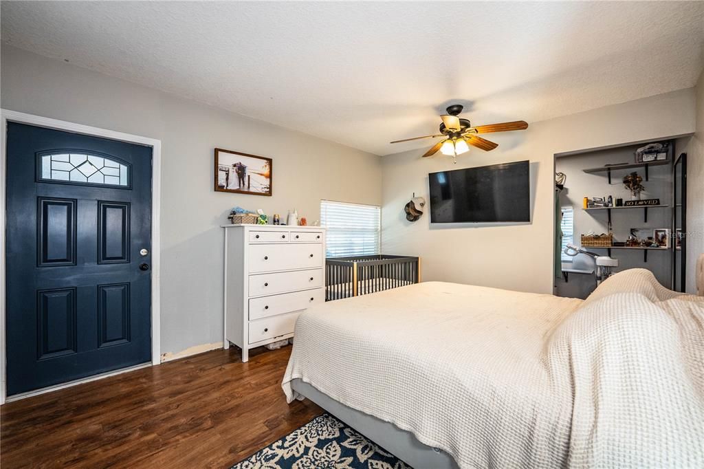 На продажу: $519,900 (4 спален, 2 ванн, 1836 Квадратных фут)