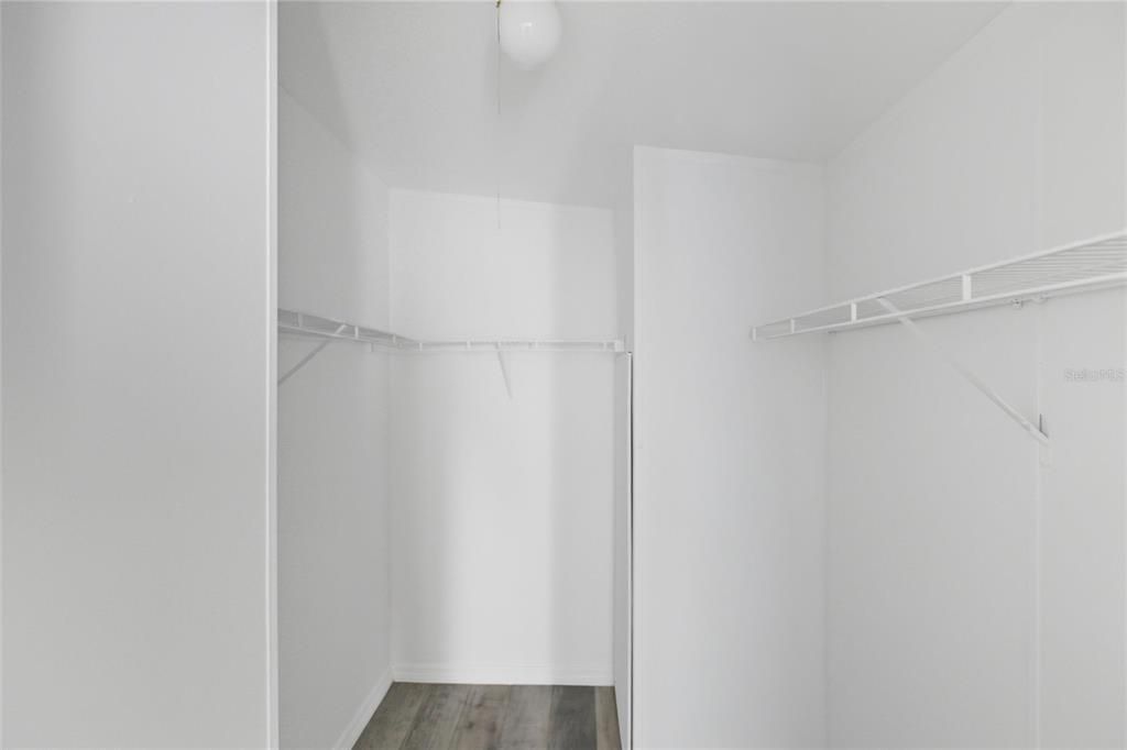 Activo con contrato: $209,990 (3 camas, 2 baños, 1512 Pies cuadrados)