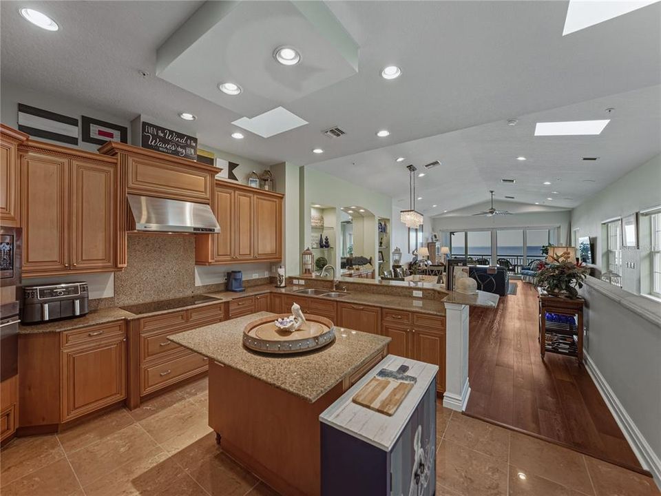 For Sale: $2,600,000 (3 beds, 3 baths, 3015 Square Feet)