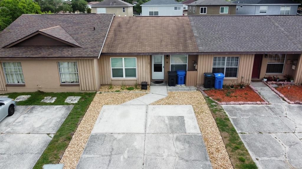 For Rent: $1,899 (2 beds, 2 baths, 1000 Square Feet)