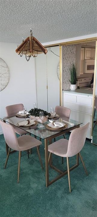 На продажу: $365,000 (2 спален, 2 ванн, 1180 Квадратных фут)