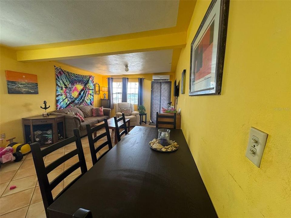 For Sale: $579,000 (4 beds, 2 baths, 1800 Square Feet)