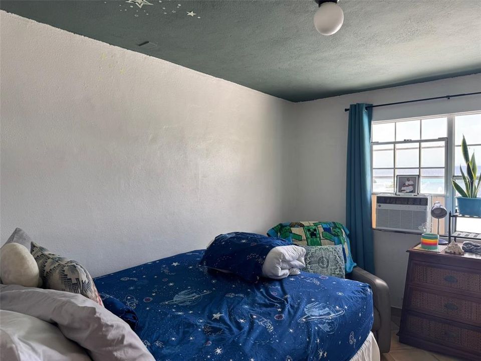 For Sale: $579,000 (4 beds, 2 baths, 1800 Square Feet)