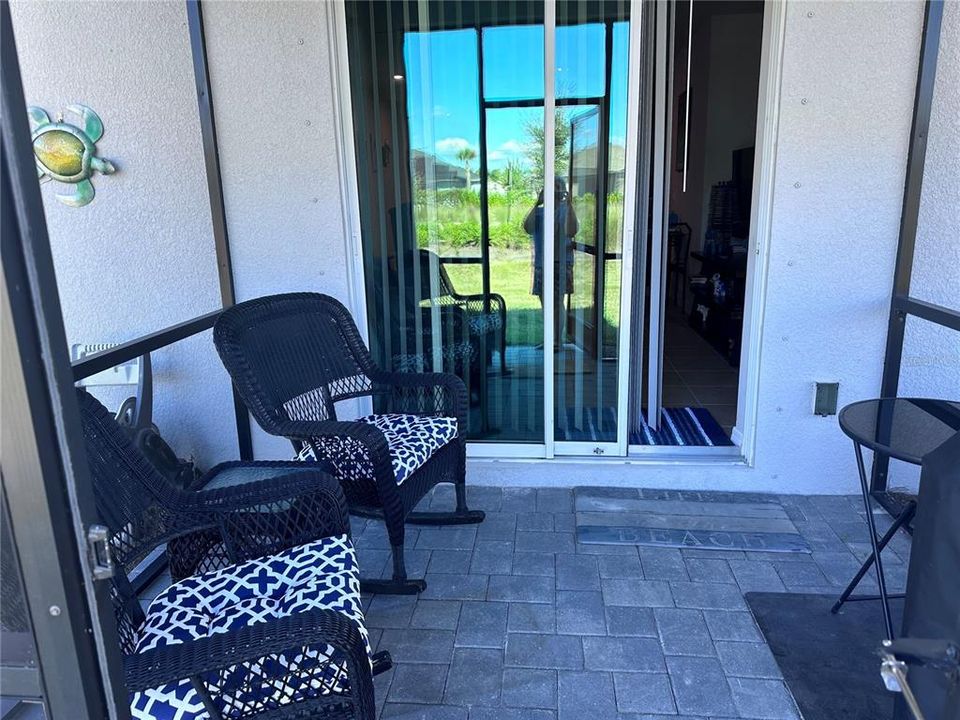 На продажу: $247,850 (3 спален, 2 ванн, 1268 Квадратных фут)