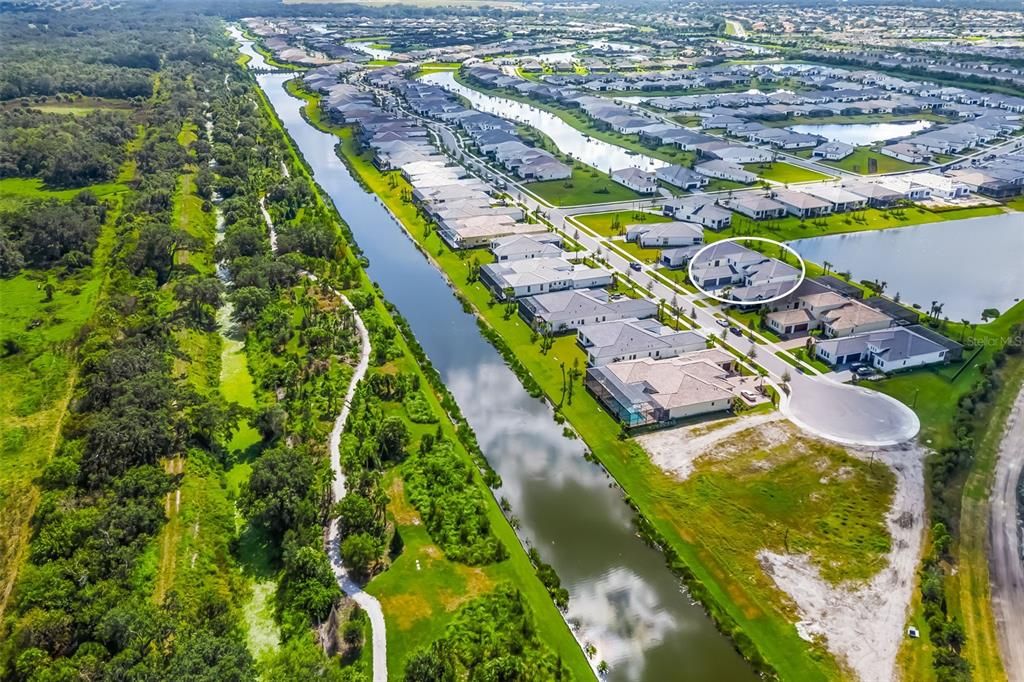 Activo con contrato: $1,375,000 (4 camas, 4 baños, 3579 Pies cuadrados)