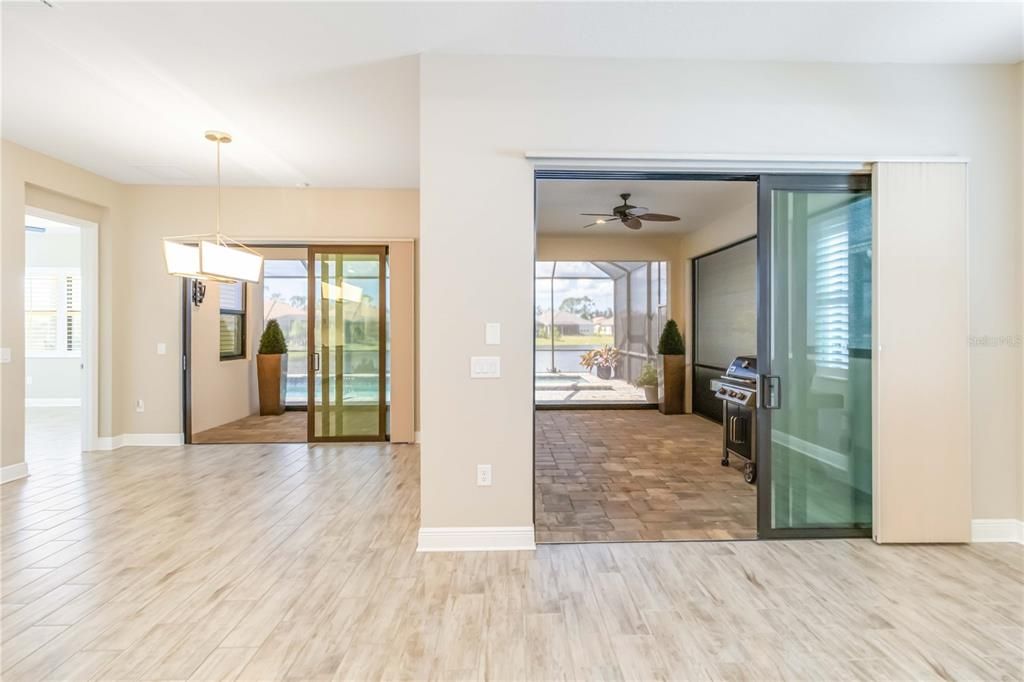 На продажу: $794,000 (3 спален, 2 ванн, 2427 Квадратных фут)