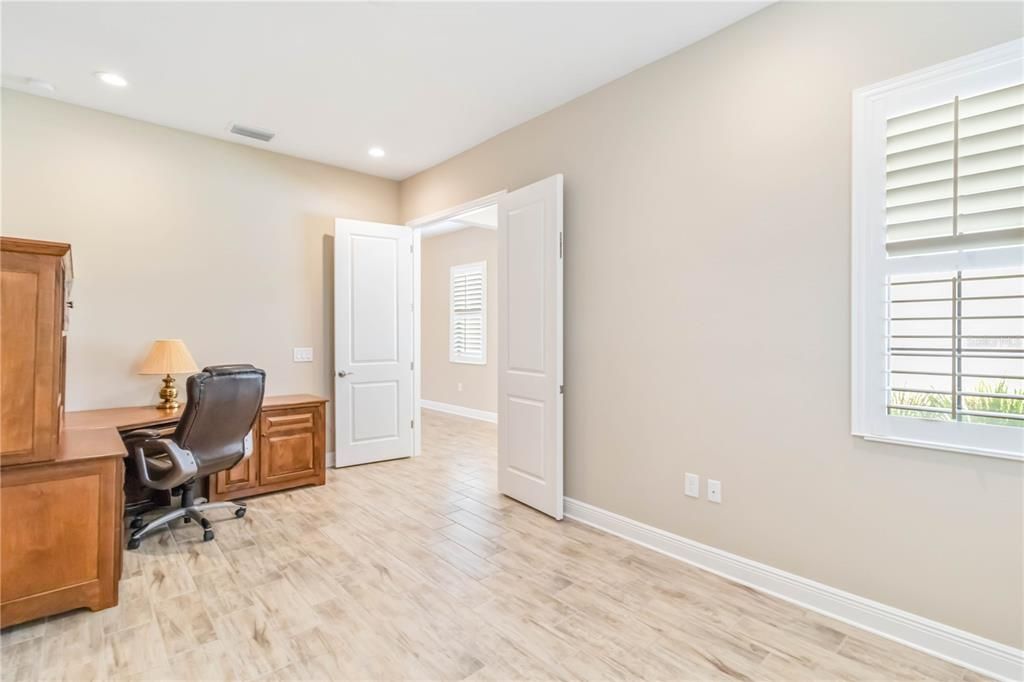 На продажу: $794,000 (3 спален, 2 ванн, 2427 Квадратных фут)