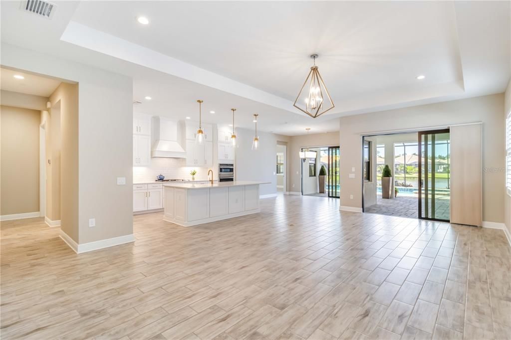 На продажу: $794,000 (3 спален, 2 ванн, 2427 Квадратных фут)