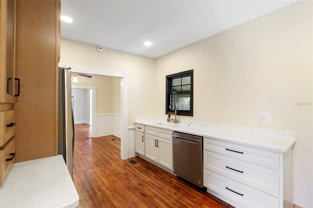 En Venta: $520,000 (3 camas, 2 baños, 1706 Pies cuadrados)