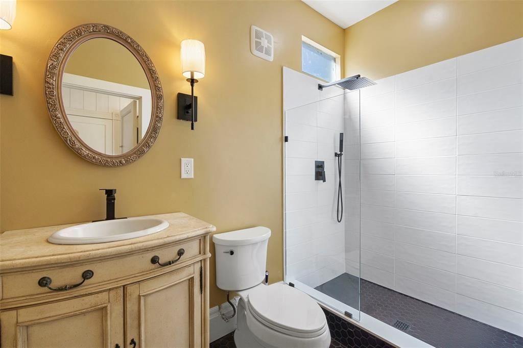 En Venta: $520,000 (3 camas, 2 baños, 1706 Pies cuadrados)