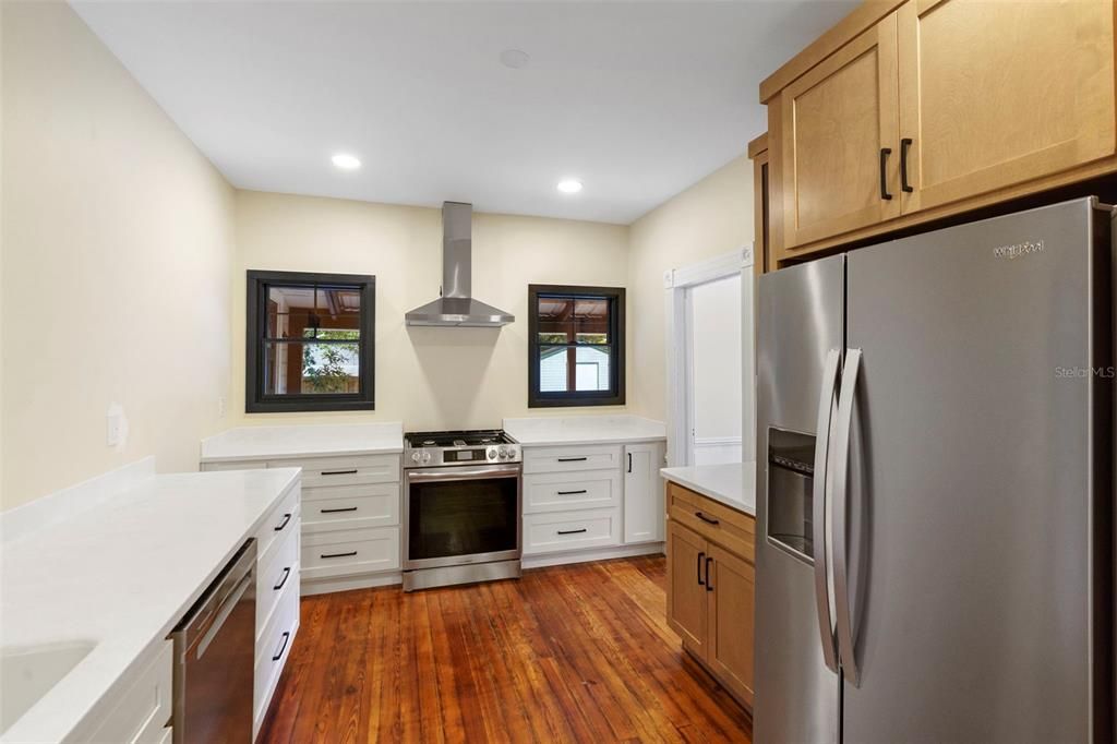 En Venta: $520,000 (3 camas, 2 baños, 1706 Pies cuadrados)