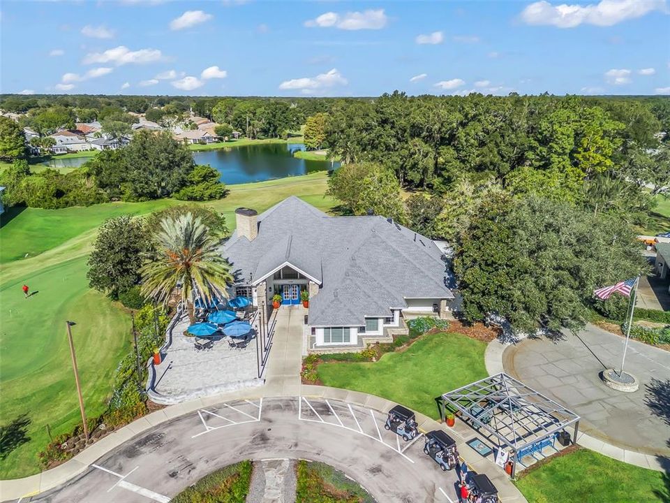 合同活跃: $264,990 (2 贝兹, 2 浴室, 1596 平方英尺)