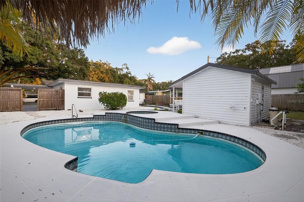 Active With Contract: $540,000 (4 beds, 2 baths, 1916 Square Feet)