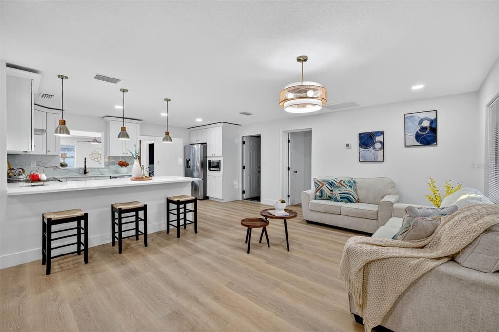 Active With Contract: $540,000 (4 beds, 2 baths, 1916 Square Feet)