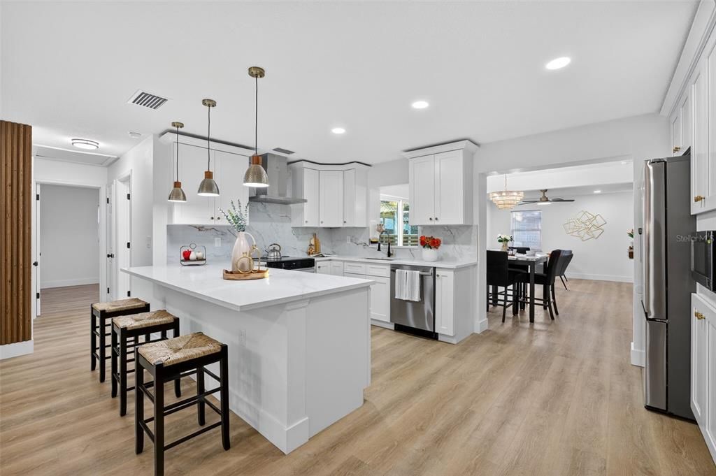 Active With Contract: $540,000 (4 beds, 2 baths, 1916 Square Feet)