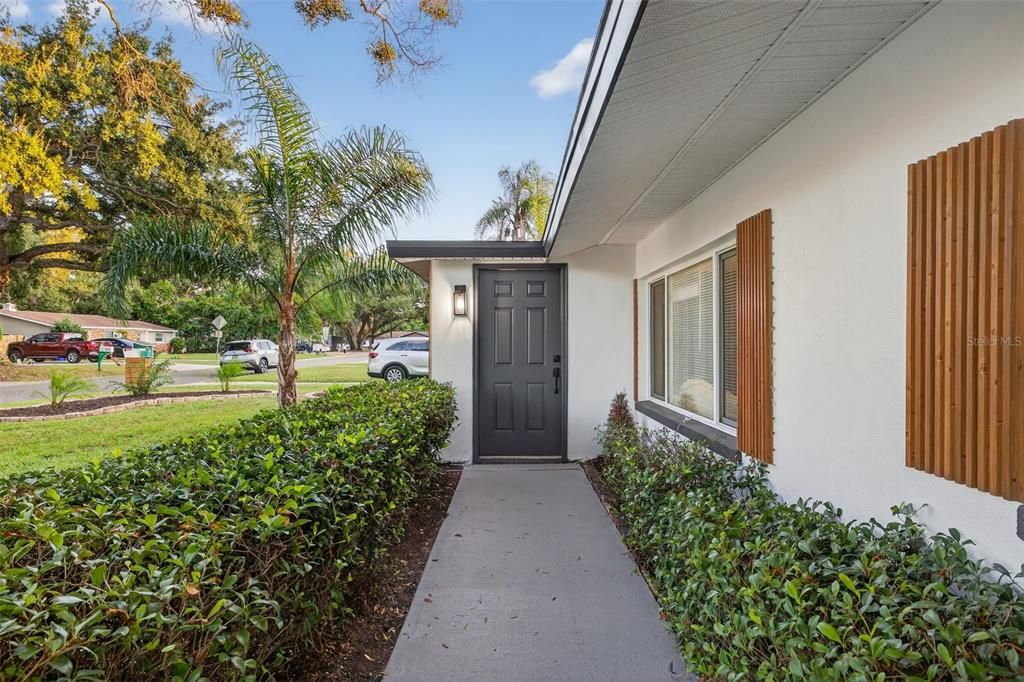 Active With Contract: $540,000 (4 beds, 2 baths, 1916 Square Feet)