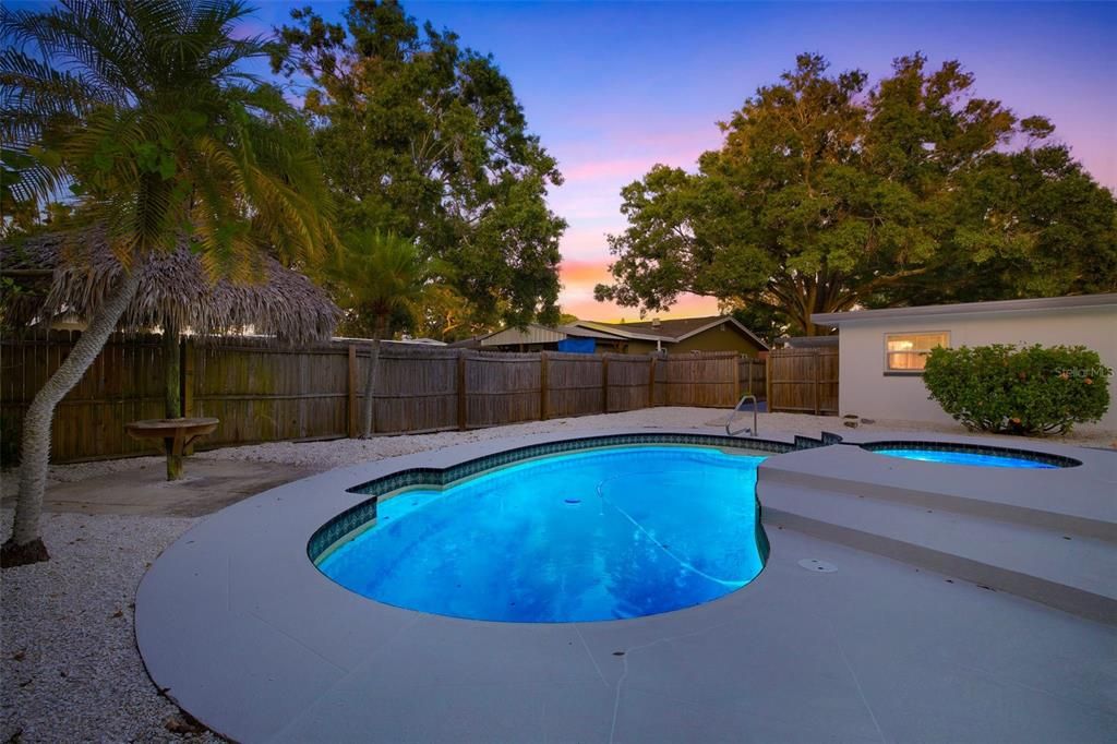 Active With Contract: $540,000 (4 beds, 2 baths, 1916 Square Feet)