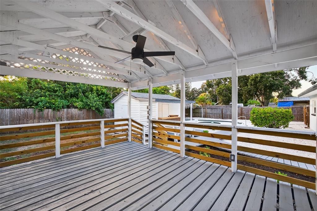 Active With Contract: $540,000 (4 beds, 2 baths, 1916 Square Feet)