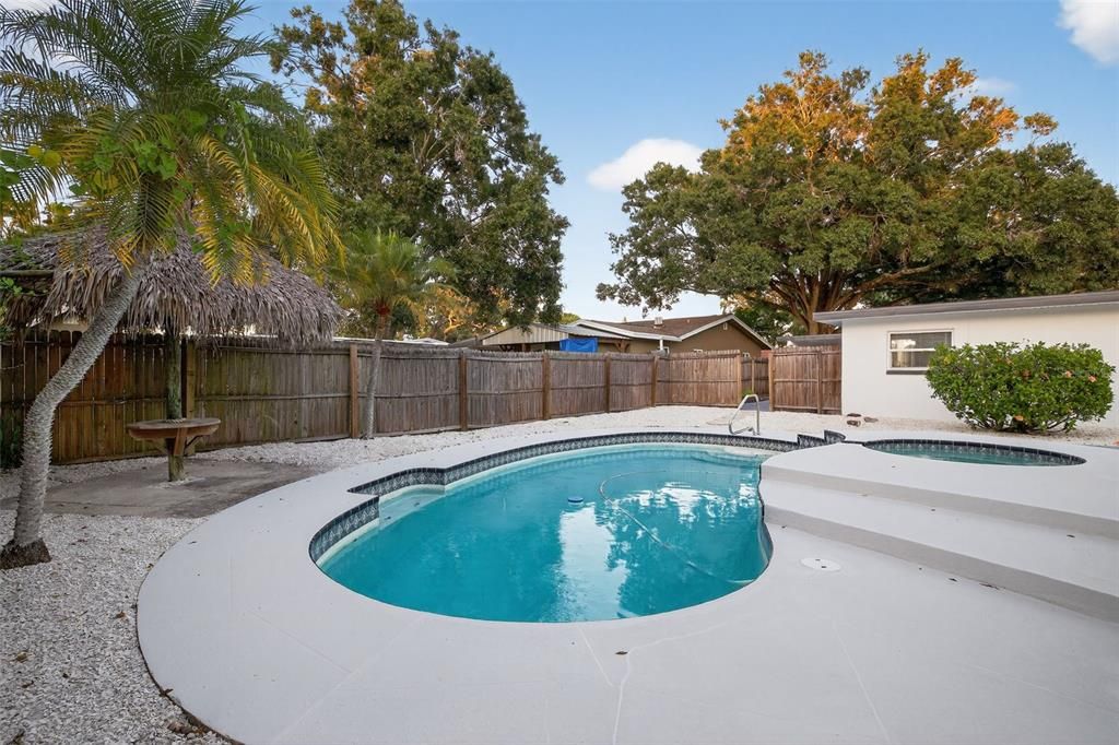 Active With Contract: $540,000 (4 beds, 2 baths, 1916 Square Feet)