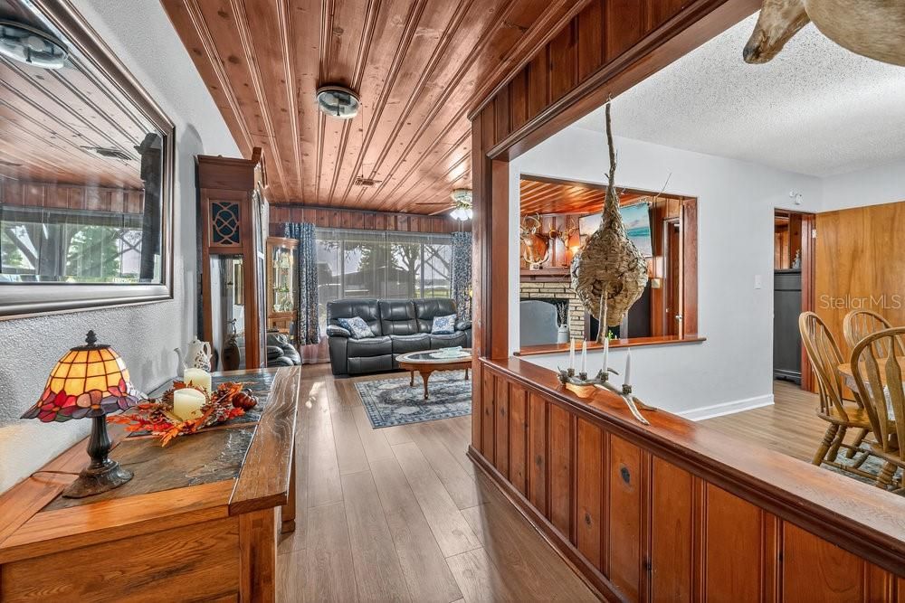 待售: $339,900 (3 贝兹, 2 浴室, 1740 平方英尺)