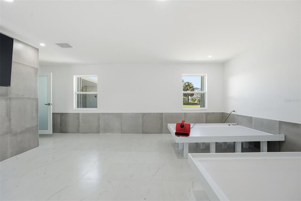 For Sale: $680,000 (4 beds, 3 baths, 3286 Square Feet)