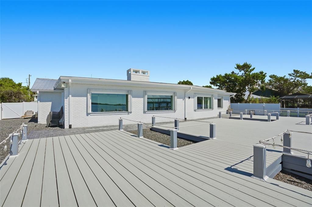 For Sale: $680,000 (4 beds, 3 baths, 3286 Square Feet)