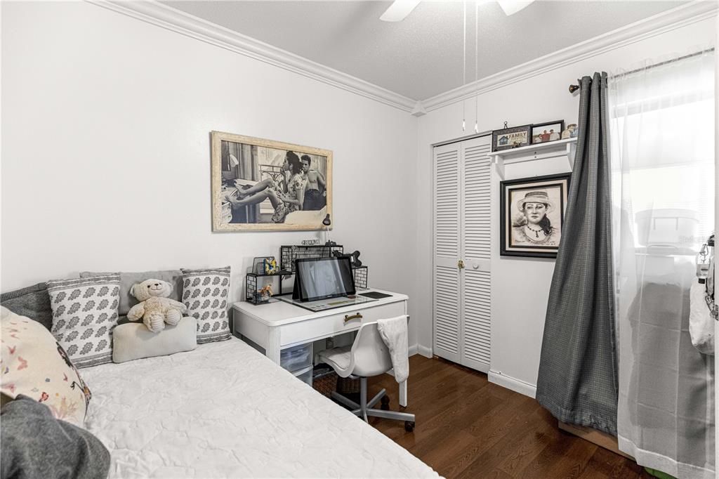 Activo con contrato: $115,000 (2 camas, 1 baños, 784 Pies cuadrados)