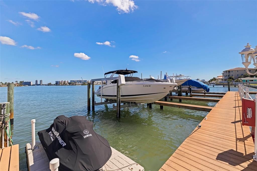 For Sale: $389,000 (3 beds, 2 baths, 1030 Square Feet)