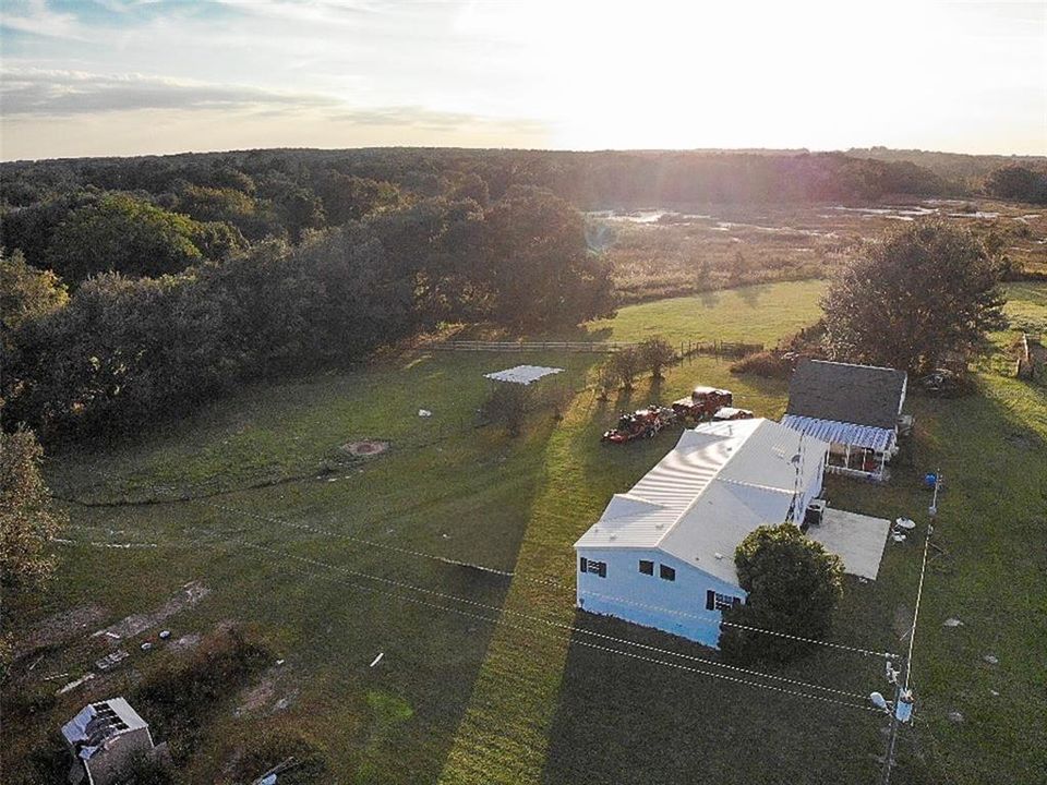 For Sale: $515,000 (4 beds, 4 baths, 2156 Square Feet)