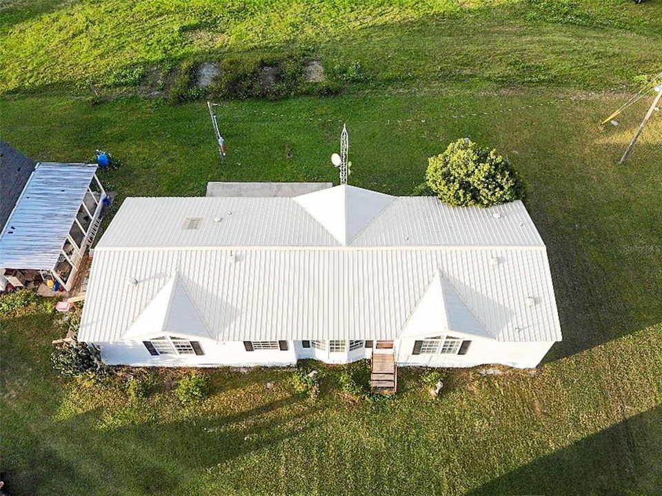 For Sale: $515,000 (4 beds, 4 baths, 2156 Square Feet)