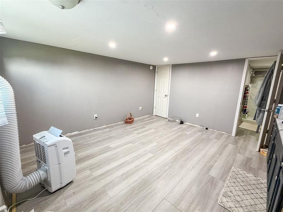 For Sale: $515,000 (4 beds, 4 baths, 2156 Square Feet)