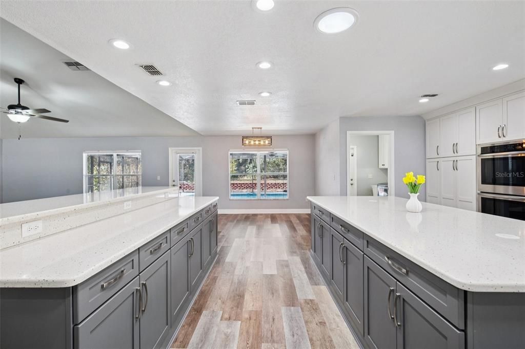 For Sale: $480,000 (4 beds, 3 baths, 3049 Square Feet)