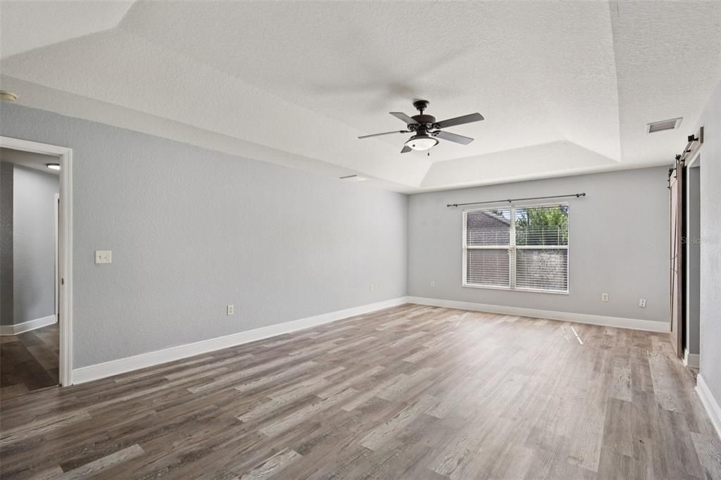 For Sale: $480,000 (4 beds, 3 baths, 3049 Square Feet)