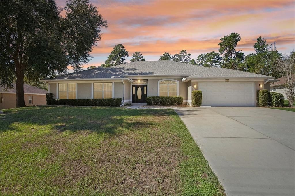 For Sale: $480,000 (4 beds, 3 baths, 3049 Square Feet)