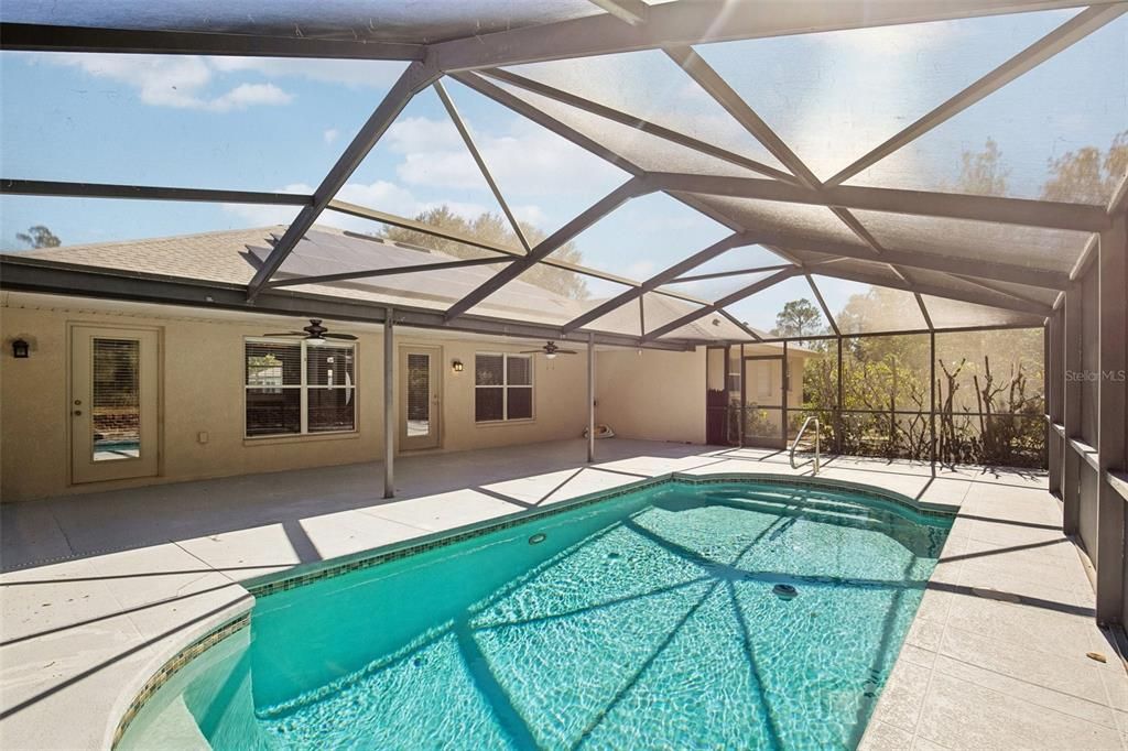 For Sale: $480,000 (4 beds, 3 baths, 3049 Square Feet)