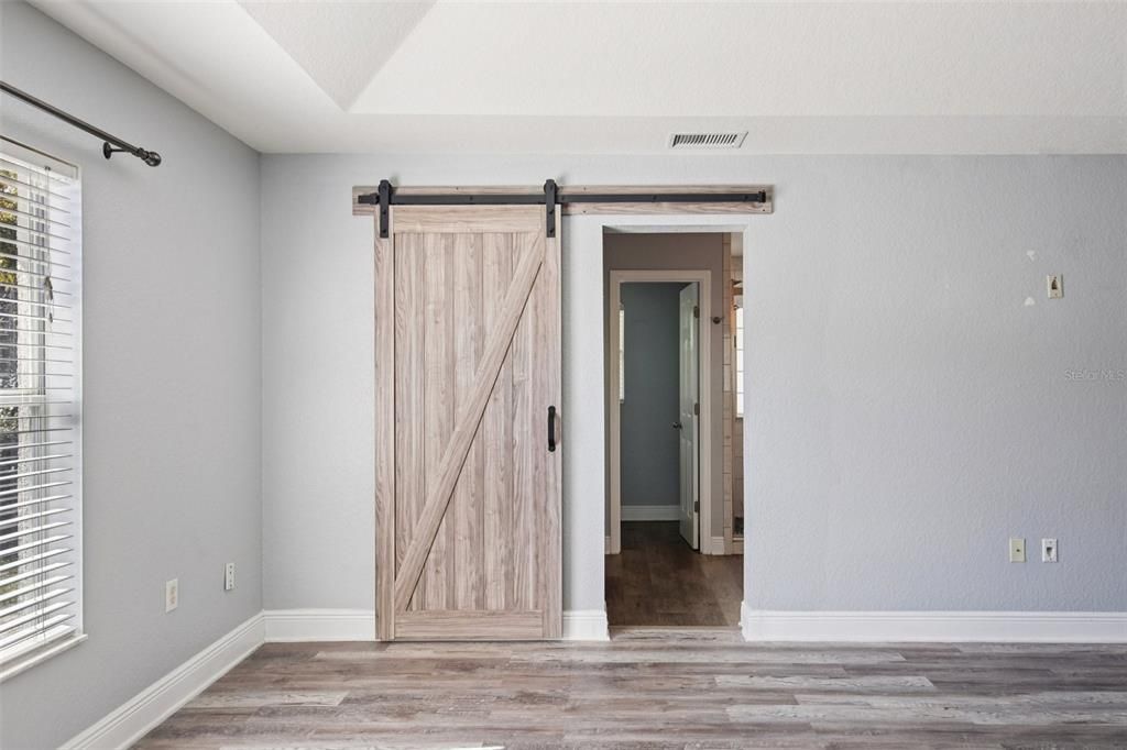 For Sale: $480,000 (4 beds, 3 baths, 3049 Square Feet)