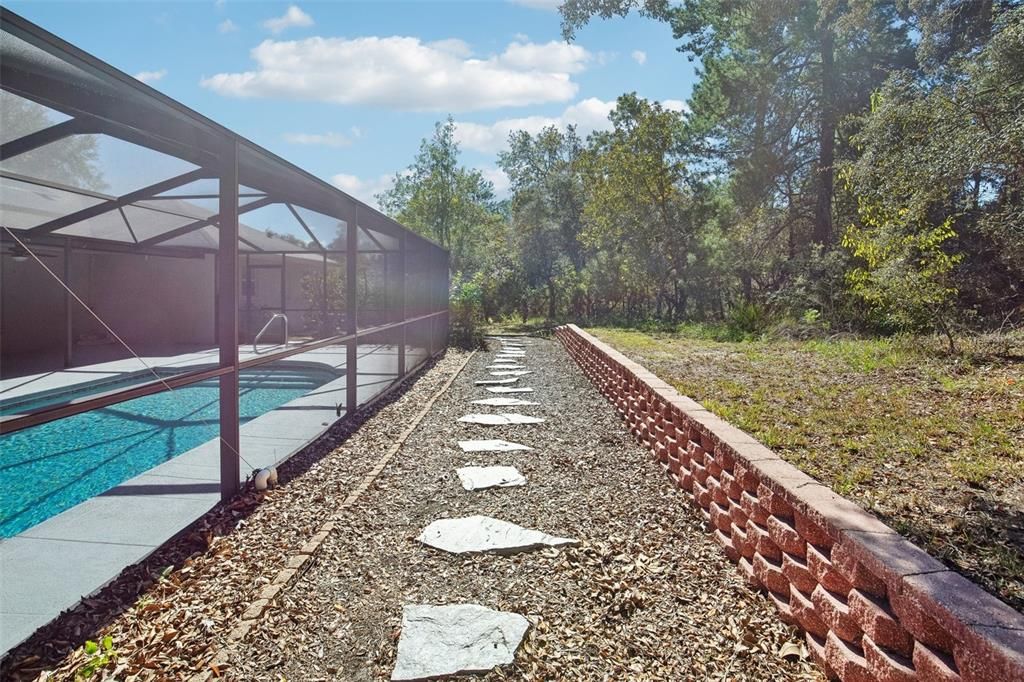 For Sale: $480,000 (4 beds, 3 baths, 3049 Square Feet)